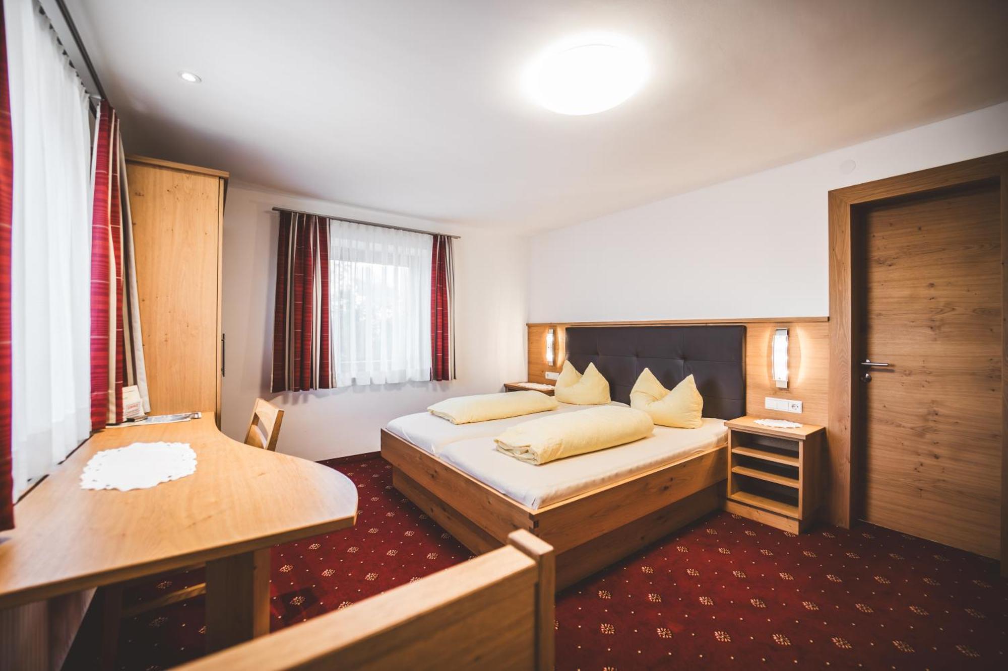 Pension Sonnenheim Schönberg im Stubaital Екстериор снимка